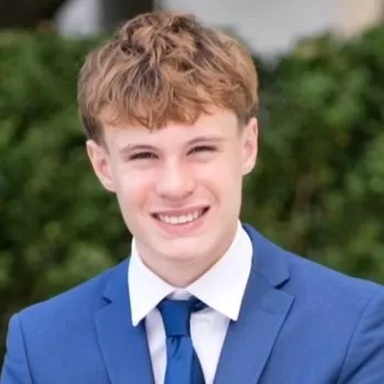 Tristan Wolff Headshot
